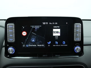 Hyundai Kona Hyundai Kona EV Premium 64 kWh | Navigatie | Camera | Stoelventilatie - afbeelding nr 33