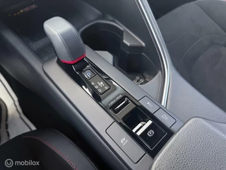 Toyota C-HR Toyota C-HR 2.0 Hybrid Business GR-Sport - afbeelding nr 22
