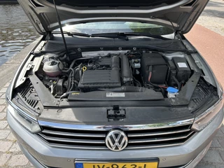 Volkswagen Passat Volkswagen Passat Variant 1.4 TSI ACT Connected Series Aut Navi ECC Pano Trekhaak - afbeelding nr 50