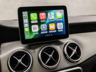 Mercedes-Benz CLA Mercedes-Benz CLA 180 AMG Sport Automaat (SCHUIFDAK, APPLE CARPLAY, GROOT NAVI, LEDER/ALCANTARA, STOELVERWARMING, SPORTSTOELEN, CRUISE, KEYLESS START, NIEUWSTAAT) - afbeelding nr 9