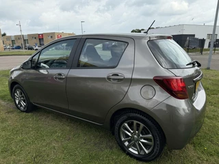 Toyota Yaris Toyota Yaris 1.3 VVT-i Trend - NAVI/LANEASSIST/CAM/LED/NAP - afbeelding nr 17