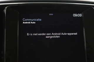 Volvo XC40 Volvo XC40 1.5 T4 Recharge Inscription Expression |  Panoramadak | Leder | Trekhaak | Stoel & stuurverwarming | Carplay | Full LED | Navigatie | Camera | Climate control - afbeelding nr 20