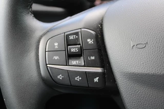 Ford Kuga Ford Kuga 2.5 PHEV Titanium | Adaptieve Cruise Control | 18 Inch Lichtmetalen Velgen | Climate Control | PDC V +A | BLIS | - afbeelding nr 17