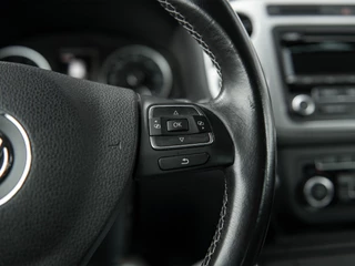 Volkswagen Tiguan Volkswagen Tiguan 1.4TSi DSG6 Cup Sport&Style | Trekhaak 1.800kg. | 2e eigenaar | Climate Control | Stoelverwarming | Parkeer pakket | Winter-pakket | Koplampsproeiers | Multifunctioneel lederen stuurwiel - afbeelding nr 12