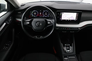 Škoda Octavia Skoda Octavia 1.4 TSI iV PHEV Business Edition | Camera |  Carplay | Navigatie | Full LED | Sfeerverlichting | Parkeerhulp | Climate control - afbeelding nr 3
