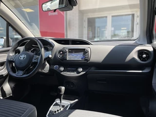 Toyota Yaris Toyota Yaris 1.5 Hybrid Dynamic | Cruise Control | Bluetooth | Elektr. Verst. - afbeelding nr 15