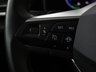 SEAT Leon SEAT Leon 1.4 TSI e-Hybrid PHEV | Stoel & stuurverwarming |  Leder/Alcantara | Carplay | Camera | Navigatie | Memory | Park Assist | Full LED - afbeelding nr 16