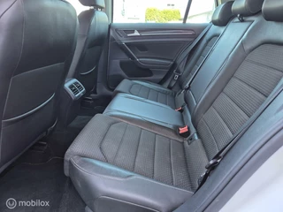 Volkswagen Golf Volkswagen Golf 1.4 TSI Business R-Line DEALERONDERHOUDEN - afbeelding nr 11