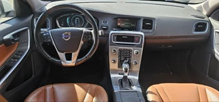 Volvo V60 Volvo V60 2.4 D6 Twin Engine Summum EXPORT INRUIL AUTO - afbeelding nr 6