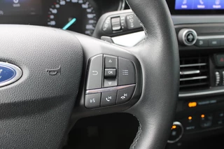 Ford Focus Ford Focus 1.5 EcoBoost Active Business 150pk | Dealeronderhouden! | Automaat | Trekhaak 1500KG | Cruise Control | Navigatie | Airco | Parkeersensoren | - afbeelding nr 22
