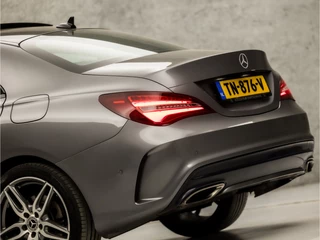 Mercedes-Benz CLA Automaat (SCHUIFDAK, APPLE CARPLAY, GROOT NAVI, LEDER/ALCANTARA, CAMERA, SPORTSTOELEN, STOELVERWARMING, KEYLESS, CRUISE, ZWART HEMEL, NIEUWSTAAT) - afbeelding nr 16