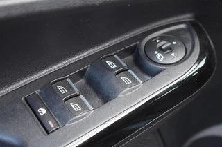 Ford B-MAX Ford B-Max 1.0 EcoBoost Titanium | Navi | Camera | Cruise | - afbeelding nr 24