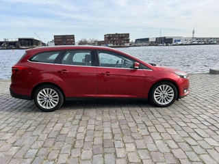 Ford Focus navigatie airco/ecc apk - afbeelding nr 37