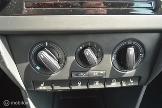 Škoda Rapid Skoda Rapid 1.2 TSI Edition AUTOMAAT | Navi |Trekhaak - afbeelding nr 21