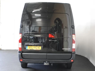 Renault Master Renault Master T33 2.3 dCi 135PK L2H2 Work Edition Airco Cruise Camera Navigatie Parkeersensoren Trekhaak - afbeelding nr 4