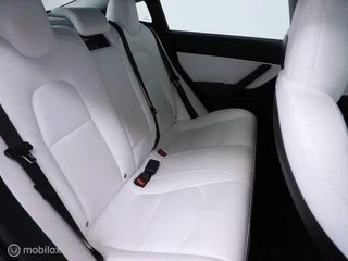 Tesla Model 3 Tesla Model 3 Long Range AWD 75 kWh - afbeelding nr 16