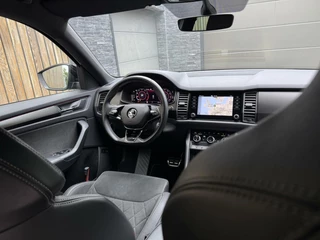 Škoda Kodiaq Skoda Kodiaq 1.5 TSI Sportline Automaat | Trekhaak uitklapbaar | Navigatiesysteem | Stoelverwarming | Stuurverwarming | Getint glas | Cruise control | 20 inch lichtmetalen velgen | Achteruitrijcamera | Parkeersensoren voor en achter - afbeelding nr 59