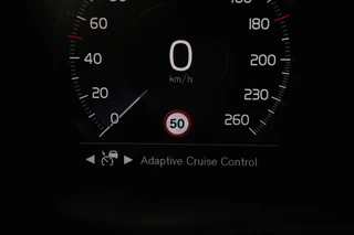 Volvo XC60 Volvo XC60 2.0 T6 Recharge AWD Inscription | Panoramadak |  Head-Up | Leder | Stoel & stuurverwarming | 360 camera | Harman/Kardon | Adaptive cruise | Full LED - afbeelding nr 19