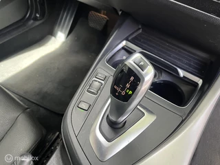 BMW 2 Serie BMW 2-serie Cabrio 220i High Executive/AUT/Leder/SCHADE!!! - afbeelding nr 10
