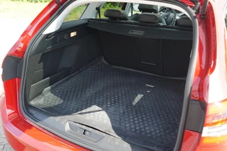 Peugeot 308 Peugeot 308 SW 1.6 BlueHDI GT-pack | Ultimate Red | Carplay/Leder/CAM/Full-LED/Stoelverwarming - Fijne reisgenoot! - afbeelding nr 43