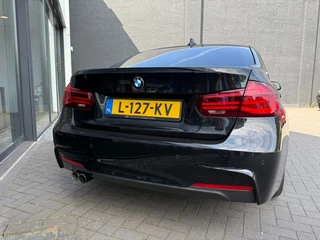 BMW 3 Serie BMW 3 Serie 330e M-Sport,Schuifdak,Leer,LED,Lane Ass.,NaviPro,Clima,Dealer OH - afbeelding nr 28