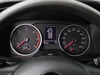 Volkswagen Crafter | Navigatie | Parkpilot | Betimmering - afbeelding nr 9
