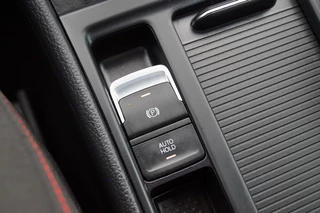 Volkswagen Golf Volkswagen Golf GTI 2.0 TSI 230pk PERFORMANCE Panodak/Dynaudio/Camera/Trekhaak afnb - afbeelding nr 40