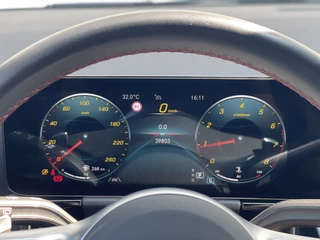 Mercedes-Benz GLA Mercedes-Benz GLA 200 Business Solution AMG | Pano | Ambient Light | MBUX | Camera | LED | DAB+ - afbeelding nr 17