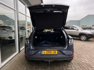 Ford Mustang Mach-E Ford Mustang Mach-E RWD 75 kWh | Rondomzichtcamera | Lederen Bekleding | Trekhaak | LED | Stoelverwarming | Stuurwielverwarming | B&O Audio | Apple Carplay/Android Auto | - afbeelding nr 27