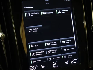 Volvo V60 [SCHUIFKANTELDAK, TREKHAAK UITKLAPBAAR, STUURVERWARMING, STOELVERWARMING ACHTER, APPLE CARPLAY, ANDROID, NIEUWSTAAT] - afbeelding nr 19
