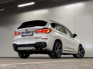 BMW X1 BMW X1 sDrive20i M sport pakket | Pano | H&K | Headup | Leer - afbeelding nr 3