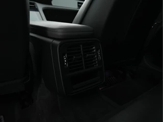 Porsche Taycan Aut. *PANO | HEAT-PUMP | SPORT-CHRONO-PACK | LEATHER-MICROFIBRE | FULL-LED | MEMORY-PACK | BOSE-SOUND | AIR-SUSPENSION | BLINDSPOT | HEATED-SPORT-SEATS | CAMERA | DAB+ | ECC | PDC | 20''ALU* - afbeelding nr 27