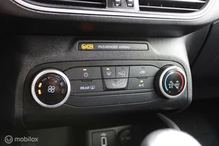 Ford Focus Ford Focus Wagon 1.0 EcoBoost Trend Edition Business, 125 PK, Pdc voor + achter, Cruise, Clima, Navi, App connect. - afbeelding nr 30