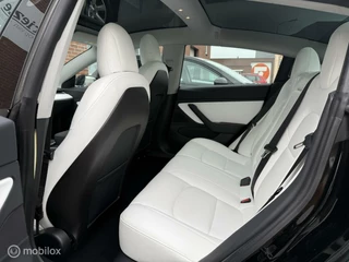 Tesla Model 3 Tesla Model 3 Performance AWD 75 kWh, Wit Leder, NAP, Carbon - afbeelding nr 16