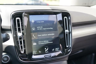 Volvo XC40 Volvo XC40 1.5 T5 Twin Engine Inscription - Panoramisch schuif/kanteldak - Stoelverwarming - Parkeercamera - Standkachel met timer - Adaptieve cruise control met BLIS - Elektrisch verstelbare stoelen - afbeelding nr 30