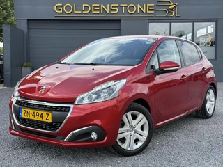 Peugeot 208 Peugeot 208 1.2 PureTech Signature Navi,Airco,Cruise,PDC,Trekhaak,Carplay,Elek ramen,N.A.P,Nieuwe APK bij Aflevering - afbeelding nr 1