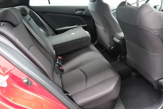 Toyota Prius Toyota Prius 1.8 122PK Hybrid Aspiration Automaat | Bluetooth | - afbeelding nr 30