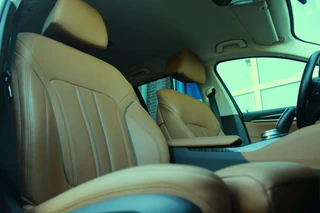 BMW 5 Serie ➡️ BMW 5-serie Touring 520i G31 Corporate Lease Executive | Luxury-Line | Camera | LED | Trekhaak | 2e eigenaar | 18 inch | 184 pk | Leer | Stoelverwarming | Cruise-control | - afbeelding nr 17