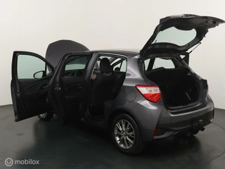 Toyota Yaris Toyota Yaris 1.5 VVT-i Design Red - afbeelding nr 19