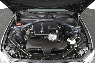 BMW 2 Serie BMW 2-serie Cabrio 220i Sport Aut8 184Pk | NL Auto | Bruin-leder | clima | 19-breed set | xenon | Trekhaak | M-stoelen | TOPSTAAT - afbeelding nr 19