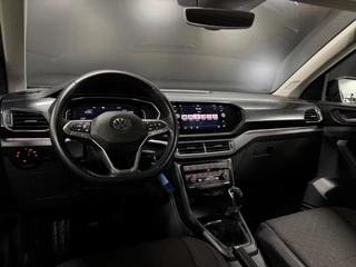 Volkswagen T-Cross Volkswagen T-Cross 1.0 TSI Style 116PK, Virtual Cockpit, Voll Led, Navi, ACC, Apple Carplay, Blind Spot, Prive Glas, PDC, 18