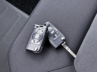Volkswagen Crafter Volkswagen Crafter 30 2.0 TDI L3H3 Navigatie Achteruitrijcamera Betimmering Cruise Control - afbeelding nr 12
