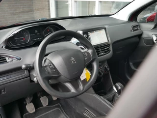 Peugeot 208 Peugeot 208 1.2 PureTech Blue Lion NL Auto| 2e Eigenaar| Navi+BT - afbeelding nr 4