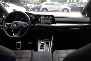 Volkswagen Golf Volkswagen Golf 1.4 eHybrid GTE / Camera / Navigatie / Sfeerverlichting / LED Koplampen / 18'' / Virtual Cockpit / DAB / Stoelverwarming / ACC - afbeelding nr 2