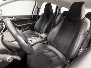 Peugeot 308 (APPLE CARPLAY, GROOT NAVI, LEDER/ALCANTARA, PARKEERSENSOREN, SPORTSTOELEN, LANE ASSIST, DAB+, CRUISE, NIEUWSTAAT) - afbeelding nr 13