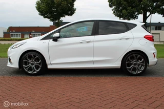 Ford Fiesta Ford Fiesta 1.0 EcoBoost 100 PK ST-Line, Clima, Cruise, Pdc, Navi, App connect, Donker glas - afbeelding nr 3