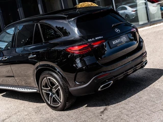 Mercedes-Benz GLC Mercedes GLC-klasse 300e 4MATIC AMG|PANO|ACC|BURMESTER|360° - afbeelding nr 45