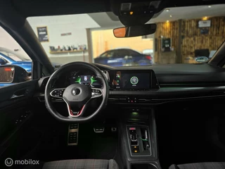 Volkswagen Golf Volkswagen Golf 2.0 TSI GTI/ IQ LIGHT/ 245 PK/ ACC/ LANE ASSIST - afbeelding nr 2