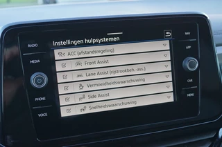 Volkswagen T-Roc - afbeelding nr 16