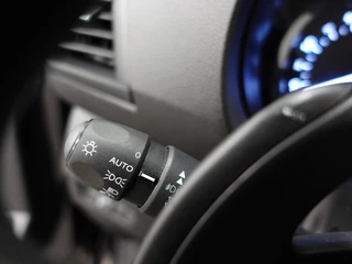 Opel Vivaro Opel Vivaro 2.0 BlueHDi 145PK L2 Automaat Airco Navigatie Trekhaak Side Bars Betimmering Laadruimte - afbeelding nr 15